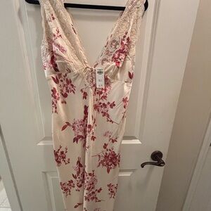 NWT Abercrombie & Fitch Cream Slip Dress with Pink Floral Print